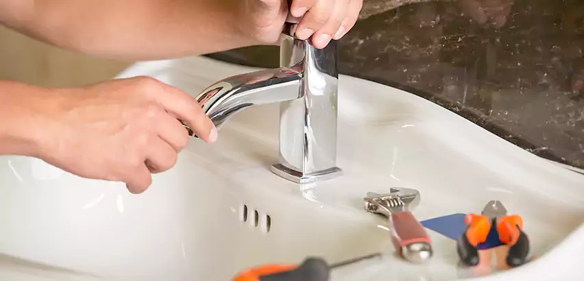 Bathtub Faucet Replacement in Waco