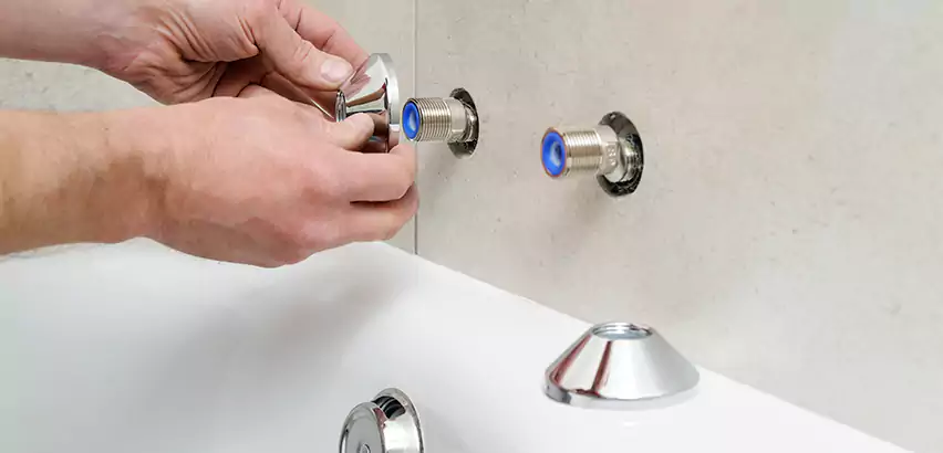 Bathtub Faucet Diverter Replacement in Waco